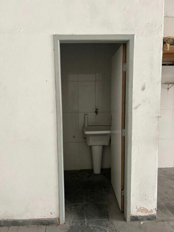 Prédio à venda no Casa Branca: 