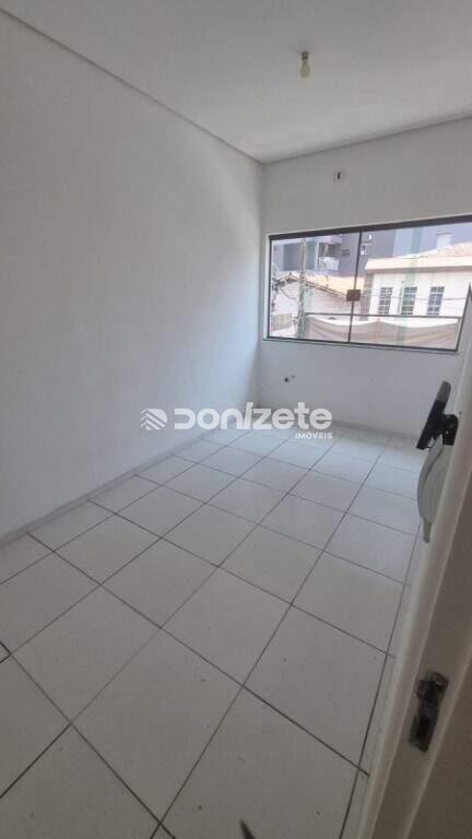 Sala para aluguel no Centro: 