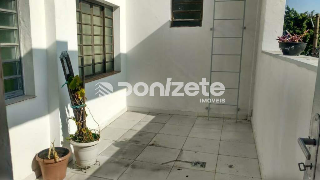 Sala para aluguel no Centro: 