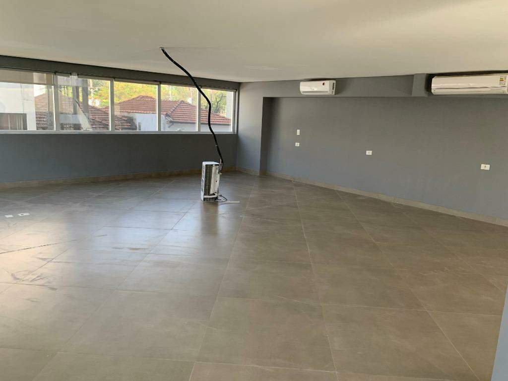 Sala à venda no Centro: 