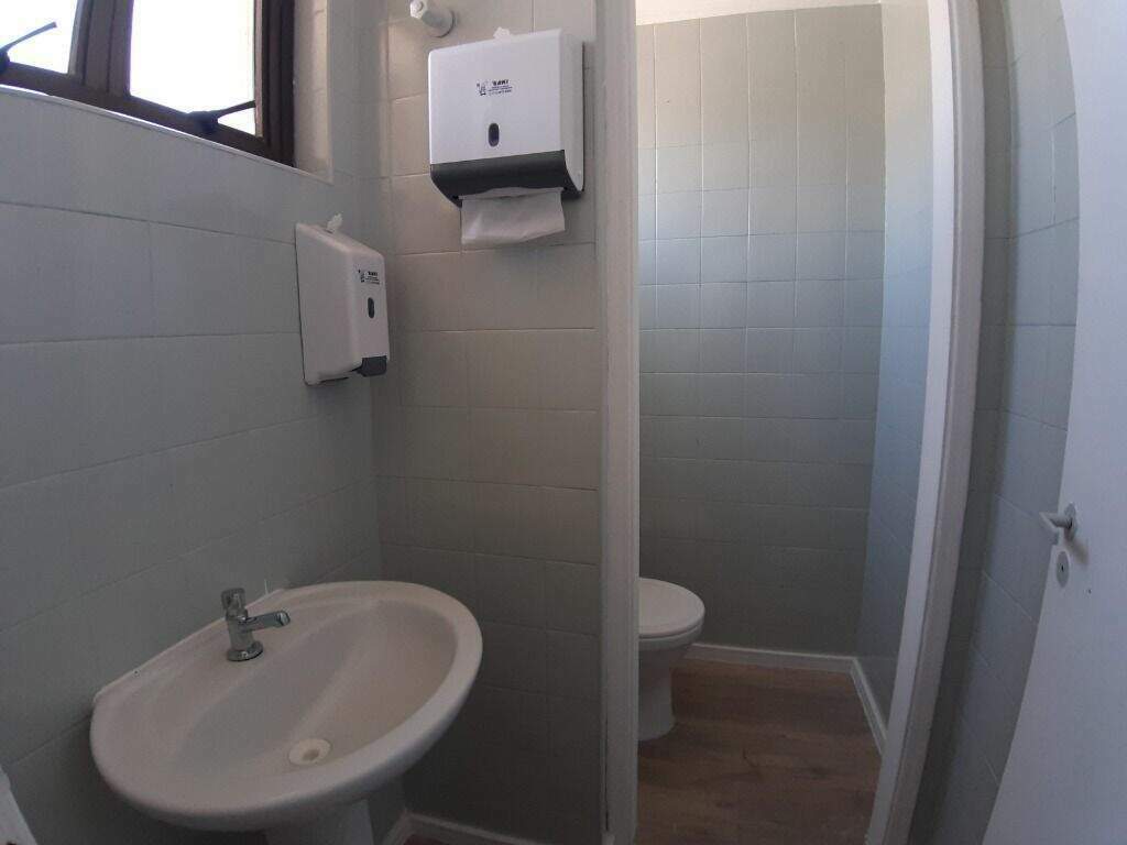 Sala à venda no Parque das Nações: 