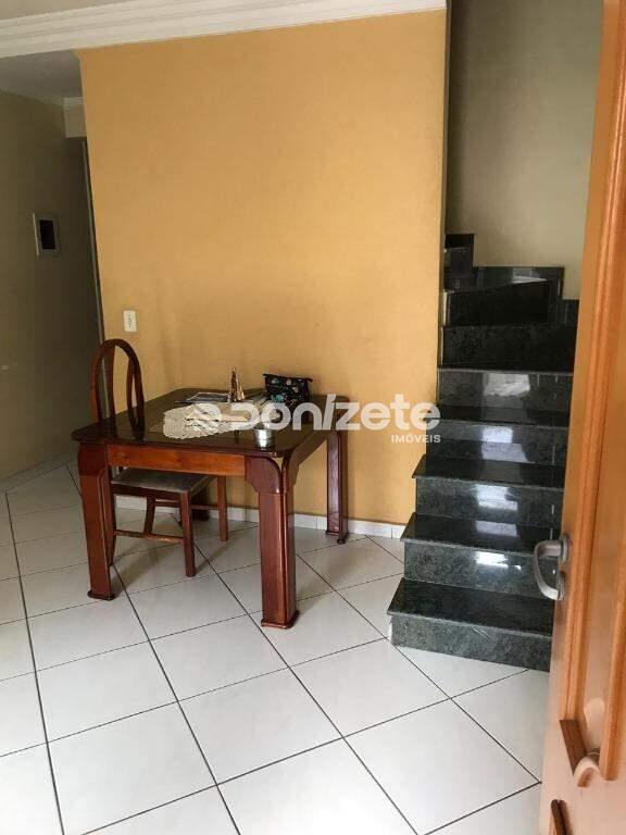 Sobrado à venda no Vila Alzira: 