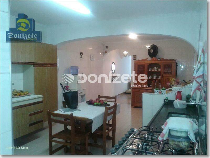 Sobrado à venda no Campestre: 