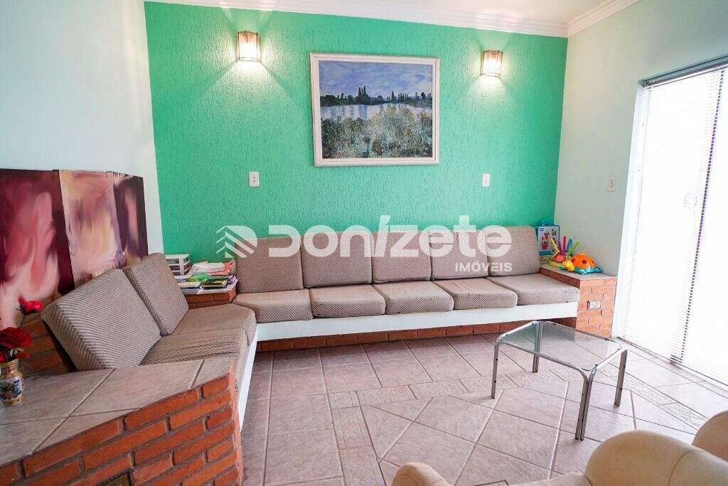 Sobrado à venda no Campestre: 