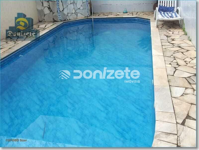 Sobrado à venda no Santa Maria: 