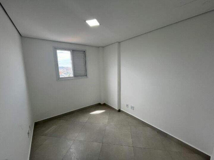 Apartamento Duplex à venda no Jardim Cristiane: 
