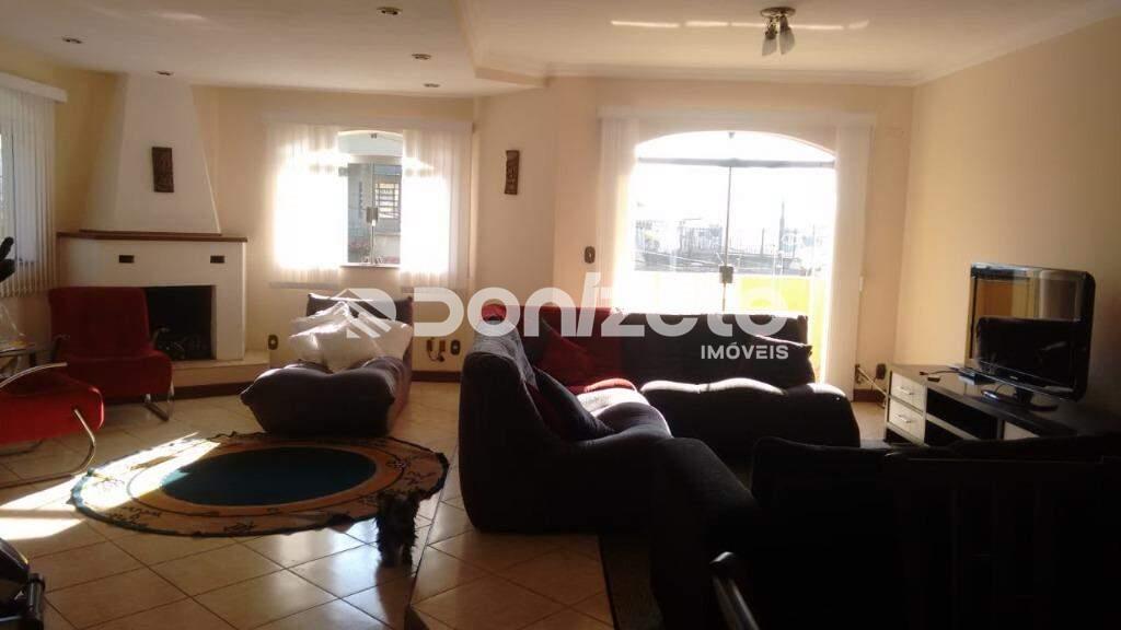 Sobrado à venda no Vila Cecília Maria: 