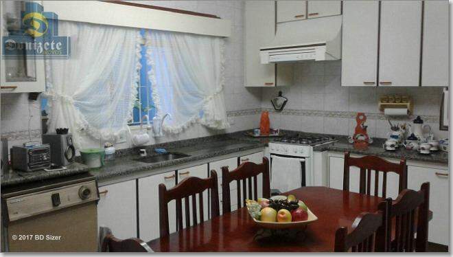 Sobrado à venda no Jardim Silvana: 