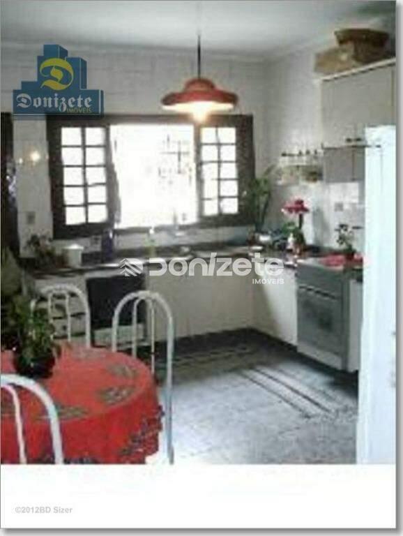 Sobrado à venda no Campestre: 