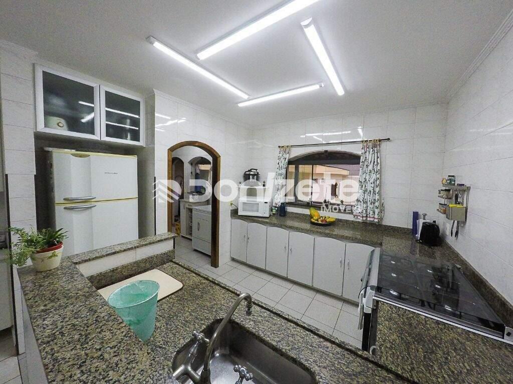 Sobrado à venda no Vila Gilda: 