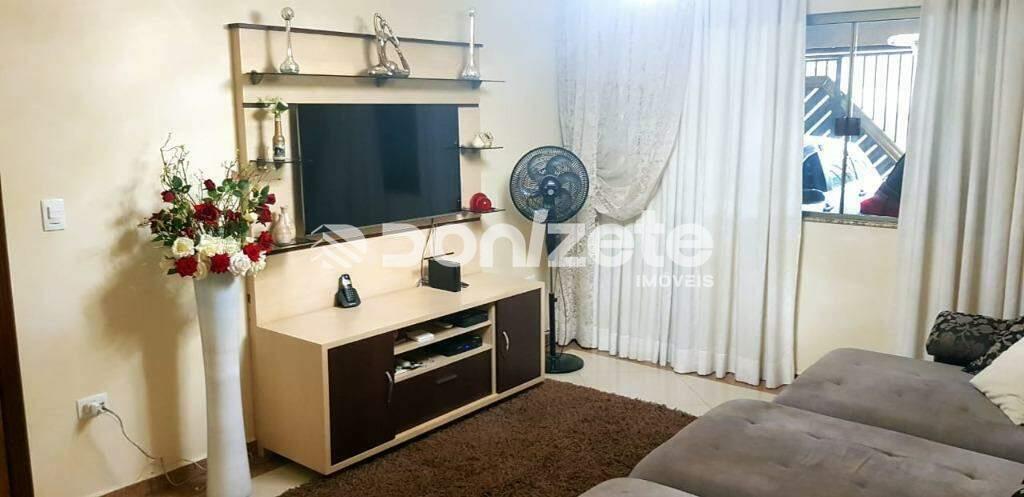 Sobrado à venda no Parque Marajoara: 