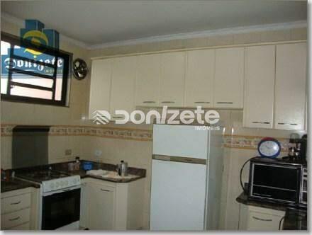 Sobrado à venda no Vila Eldízia: 