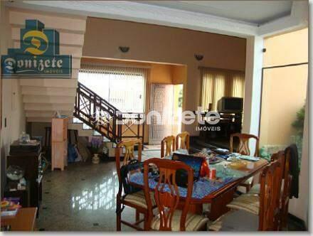 Sobrado à venda no Vila Eldízia: 