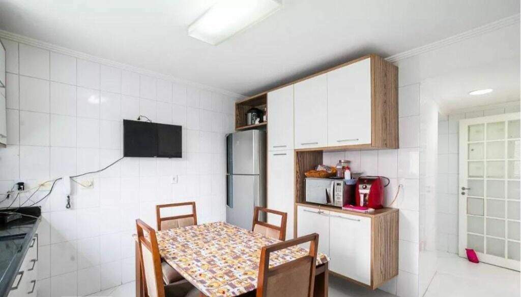 Sobrado à venda no Centro: 