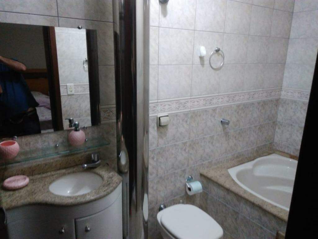 Sobrado à venda no Parque das Nações: 