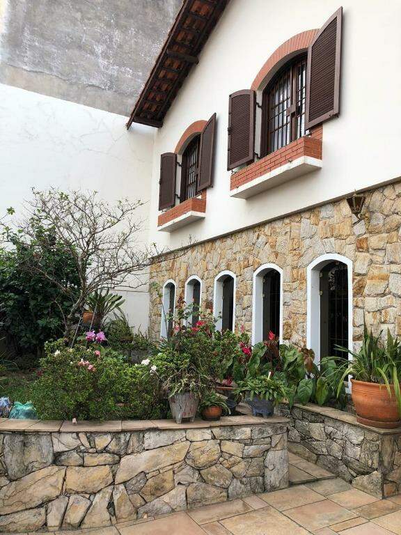 Sobrado à venda no Campestre: 