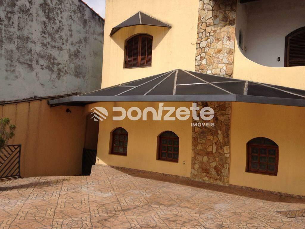 Sobrado à venda no Campestre: 