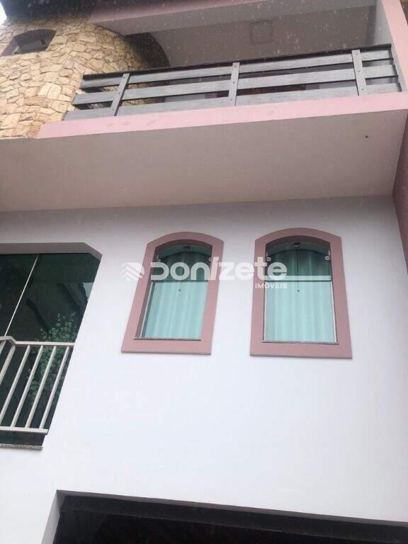 Sobrado à venda no Vila América: 