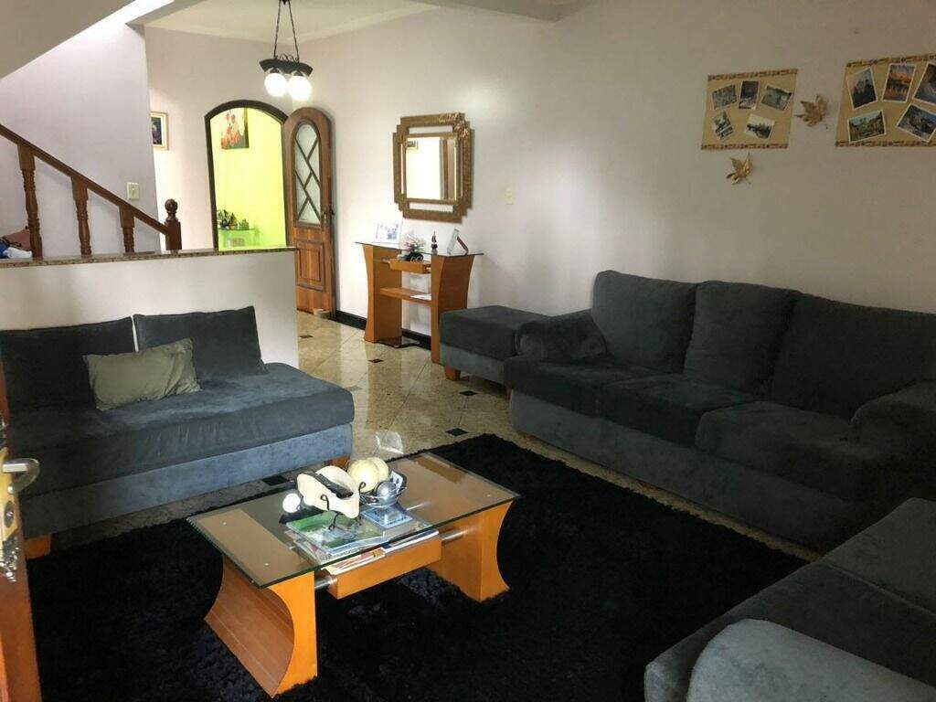 Sobrado à venda no Utinga: 