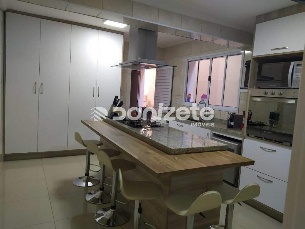 Sobrado à venda no Vila Floresta: 