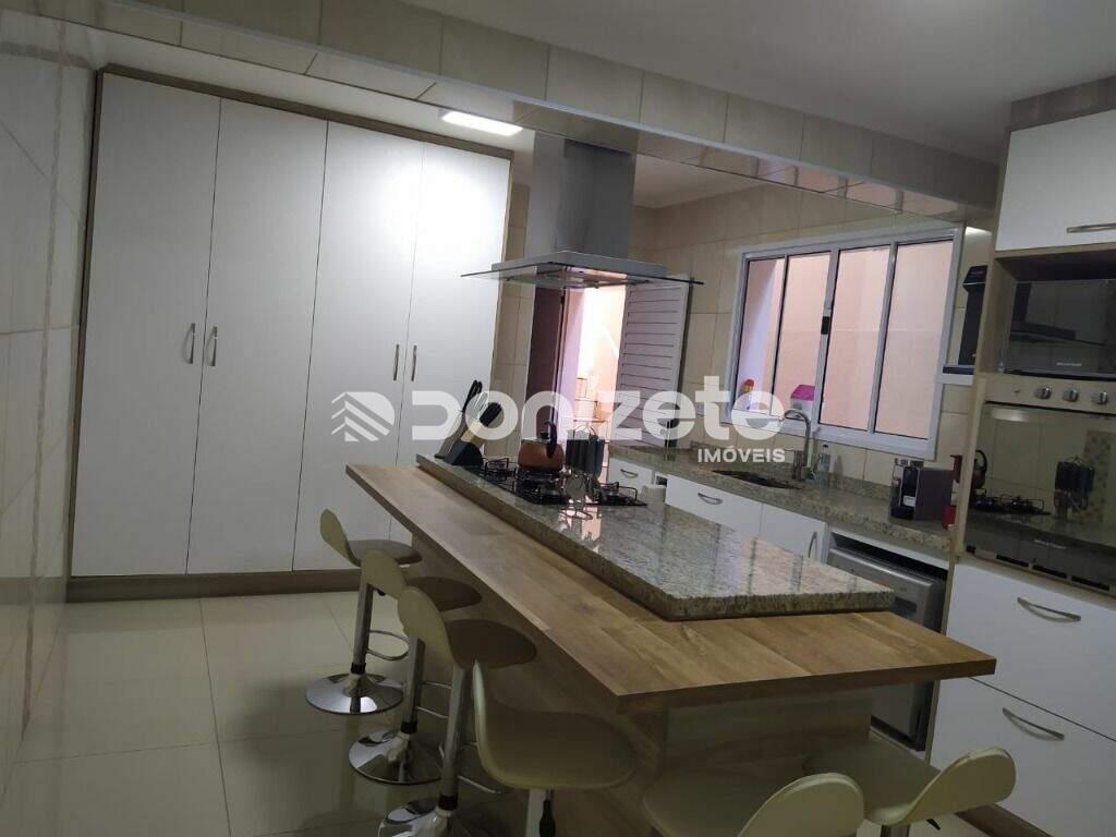 Sobrado à venda no Vila Floresta: 