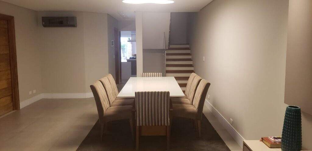 Sobrado à venda no Jardim Bom Pastor: 