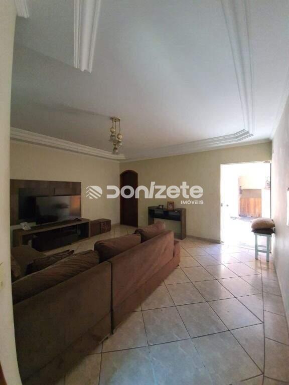 Sobrado à venda no Bangu: 