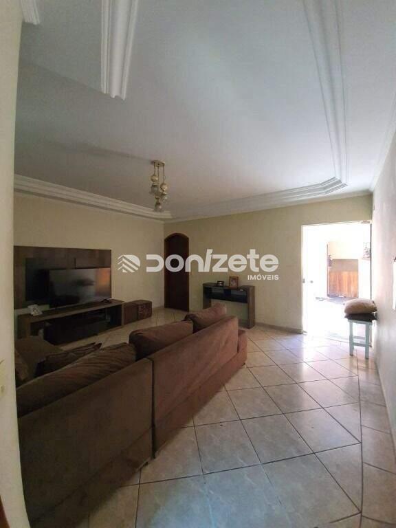 Sobrado à venda no Bangu: 