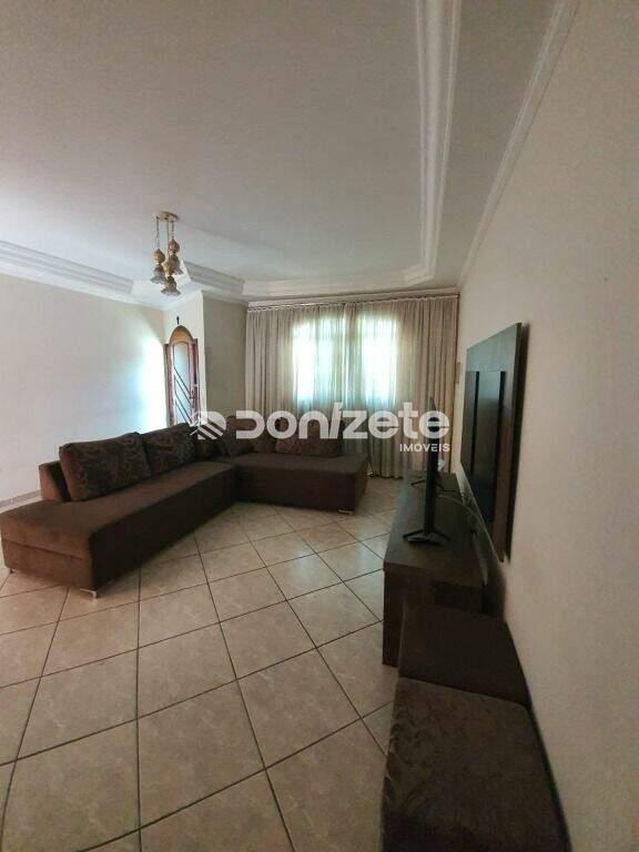 Sobrado à venda no Bangu: 