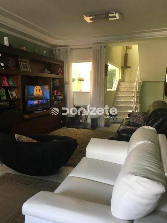 Sobrado à venda no Vila Assunção: 