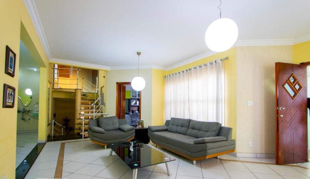 Sobrado à venda no Parque das Nações: 