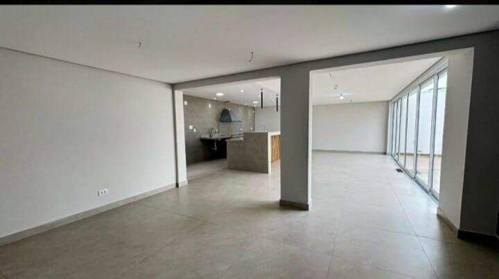 Sobrado à venda no Parque dos Pássaros: 