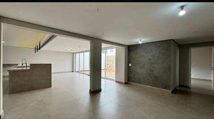 Sobrado à venda no Parque dos Pássaros: 