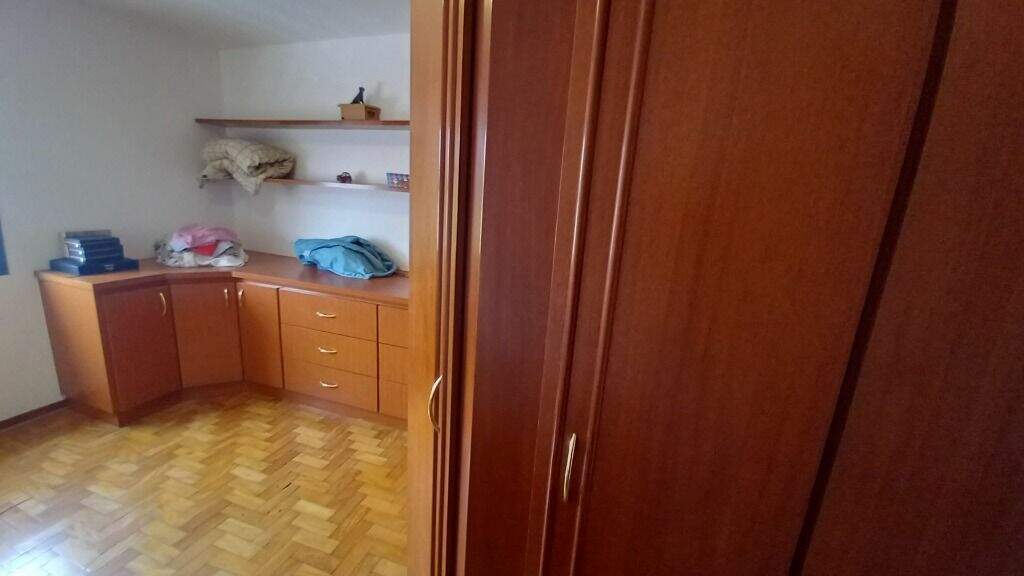 Sobrado à venda no Vila Scarpelli: 