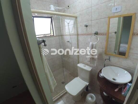 Sobrado à venda no Vila Eldízia: 