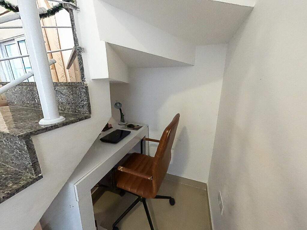 Sobrado à venda no Jardim Santo Alberto: 