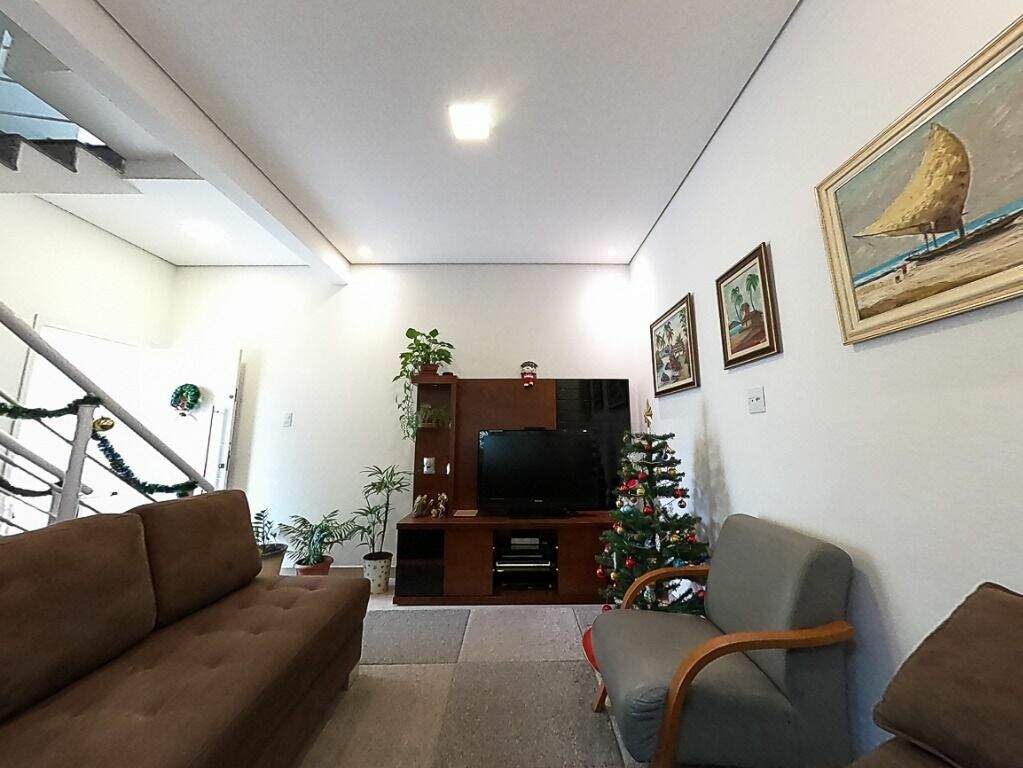 Sobrado à venda no Jardim Santo Alberto: 