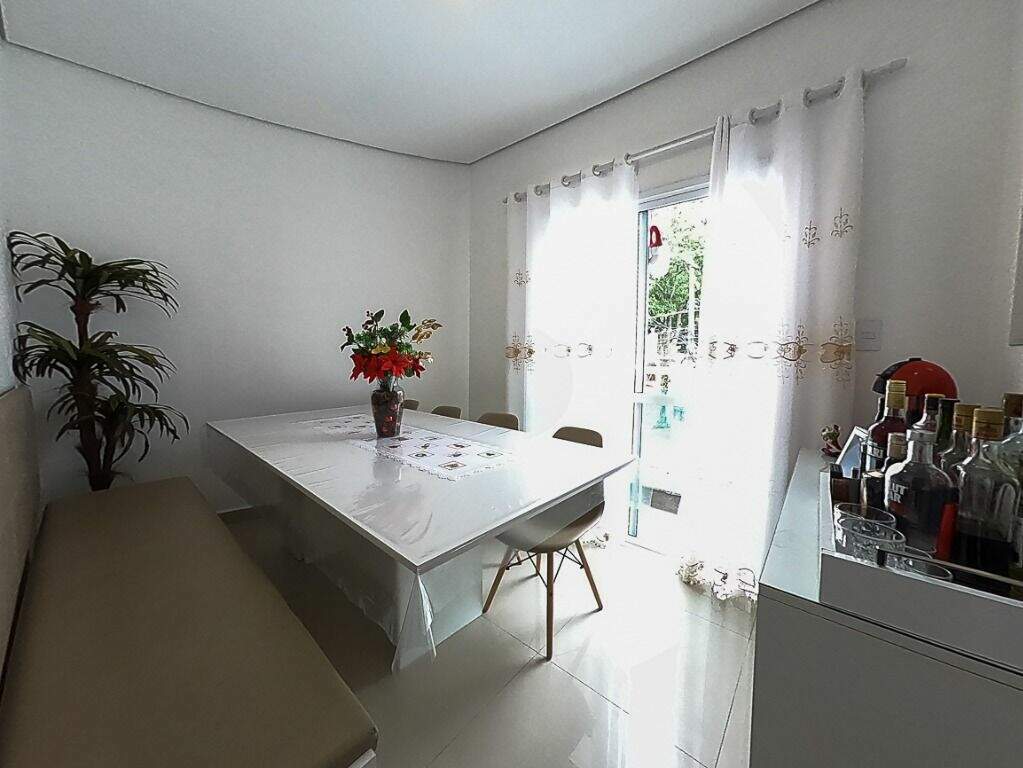 Sobrado à venda no Jardim Santo Alberto: 