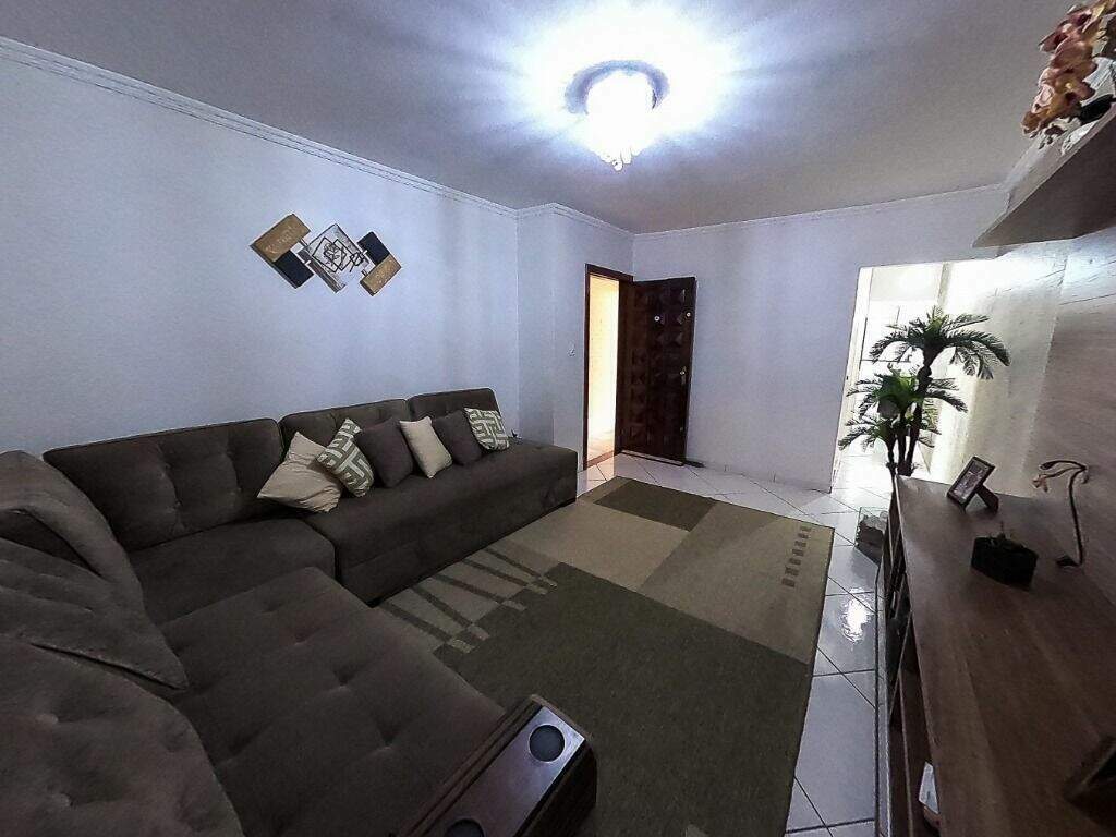 Sobrado à venda no Jardim Santo Alberto: 