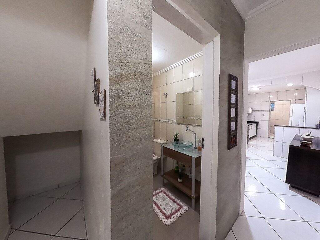 Sobrado à venda no Jardim Santo Alberto: 