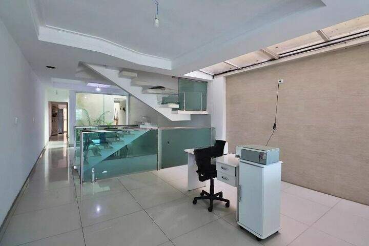 Sobrado à venda no Vila Assunção: 