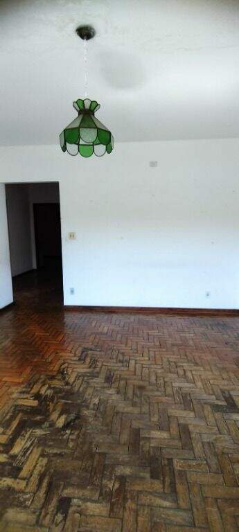 Sobrado à venda no Parque Industriário: 