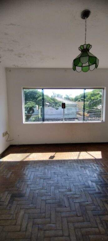 Sobrado à venda no Parque Industriário: 