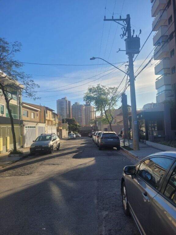 Sobrado à venda no Vila Assunção: 