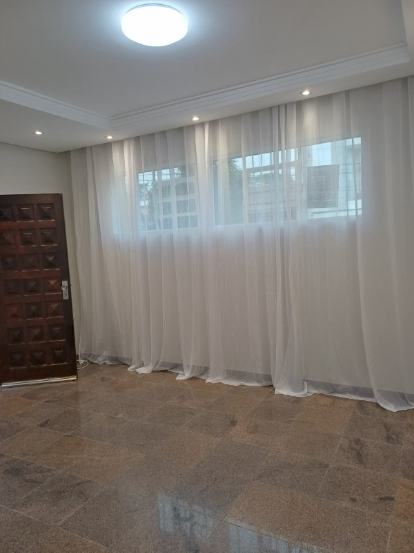 Sobrado à venda no Vila Santa Teresa: 