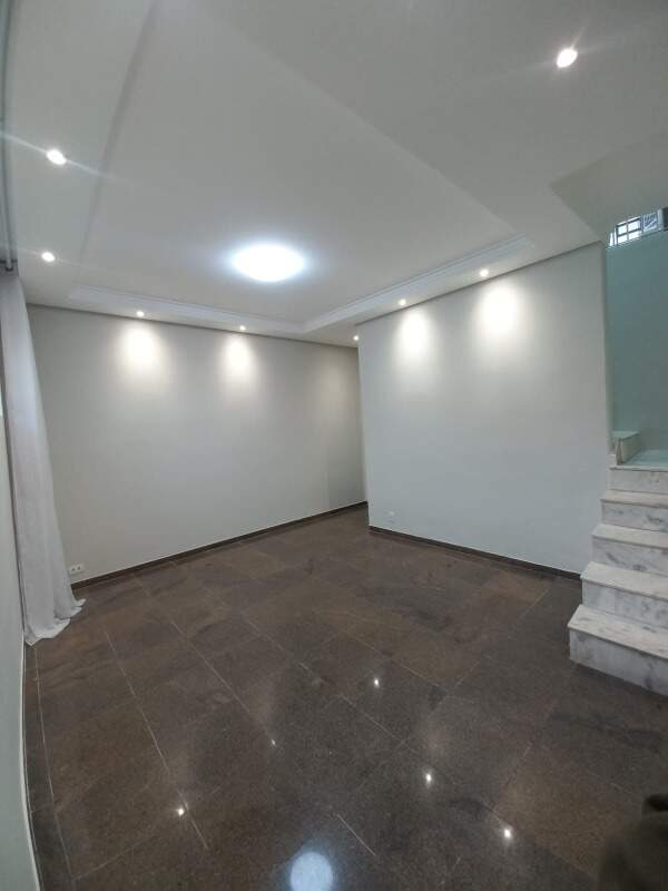 Sobrado à venda no Vila Santa Teresa: 