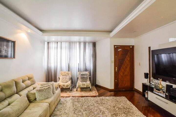 Sobrado à venda no Vila Linda: 