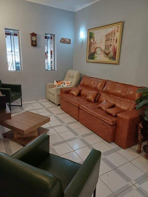 Sobrado à venda no Parque Industriário: 