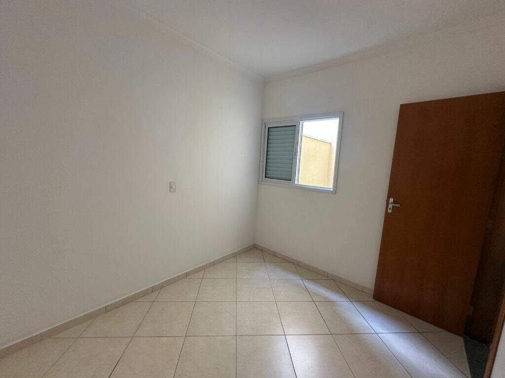 Sobrado à venda no Vila Linda: 