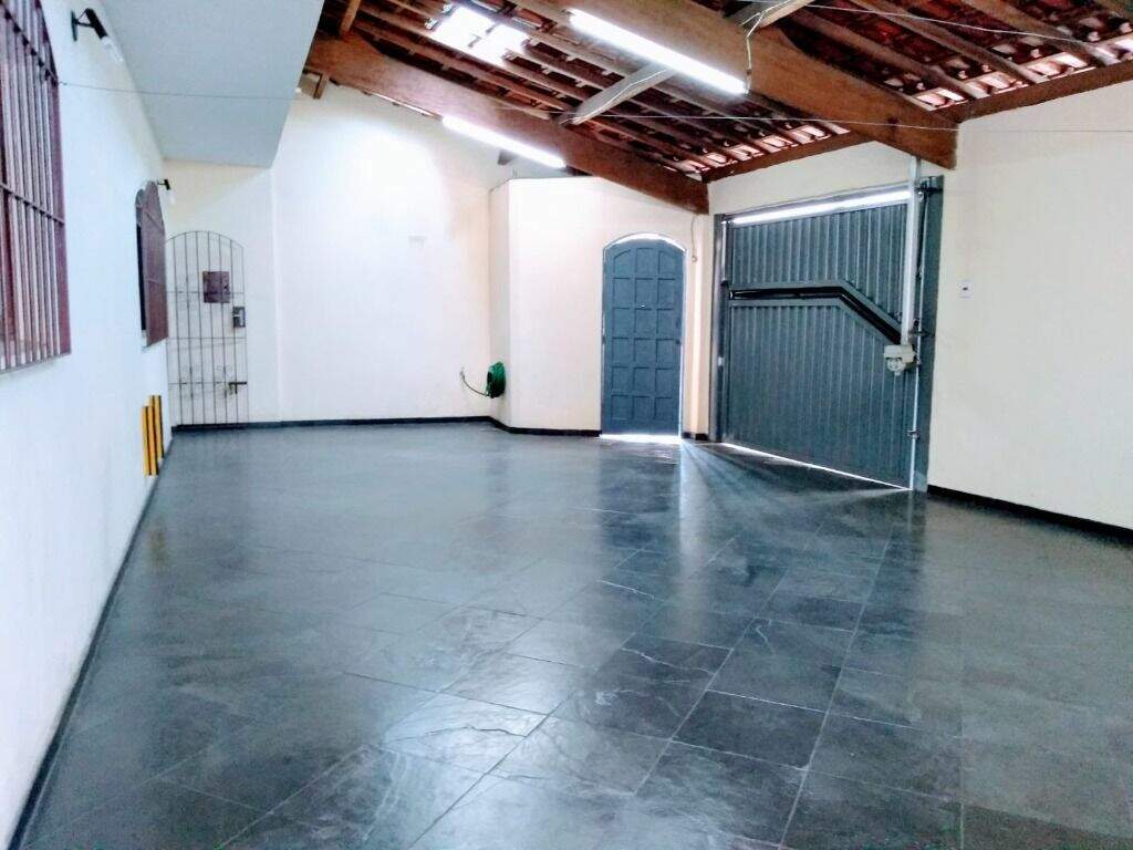 Sobrado à venda no Vila Guarani: 